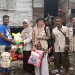 Penyerahan Bantuan Oleh Perwakilan STAIN Meulaboh