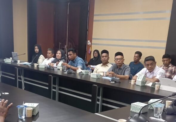 Direktur Fanshur Institute hadiri pembahasan pemekaran Gampong