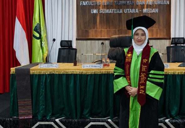 Dr. Aini Safitri, M.Pd