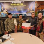 Ramli M.Ag bersama Prof. Dr. H. Abd Rasyid Masri, M.Pd., M.Si., M.M