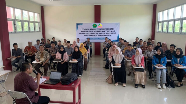 M. Aditya Ananda, MA Sedang memberikan Materi